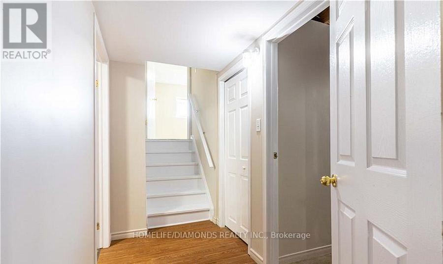 209 Thurman Circle, London East, Ontario  N5V 4Z2 - Photo 28 - X12127957
