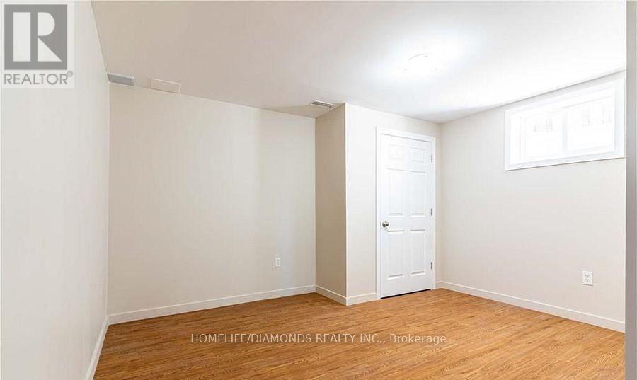 209 Thurman Circle, London East, Ontario  N5V 4Z2 - Photo 31 - X12127957