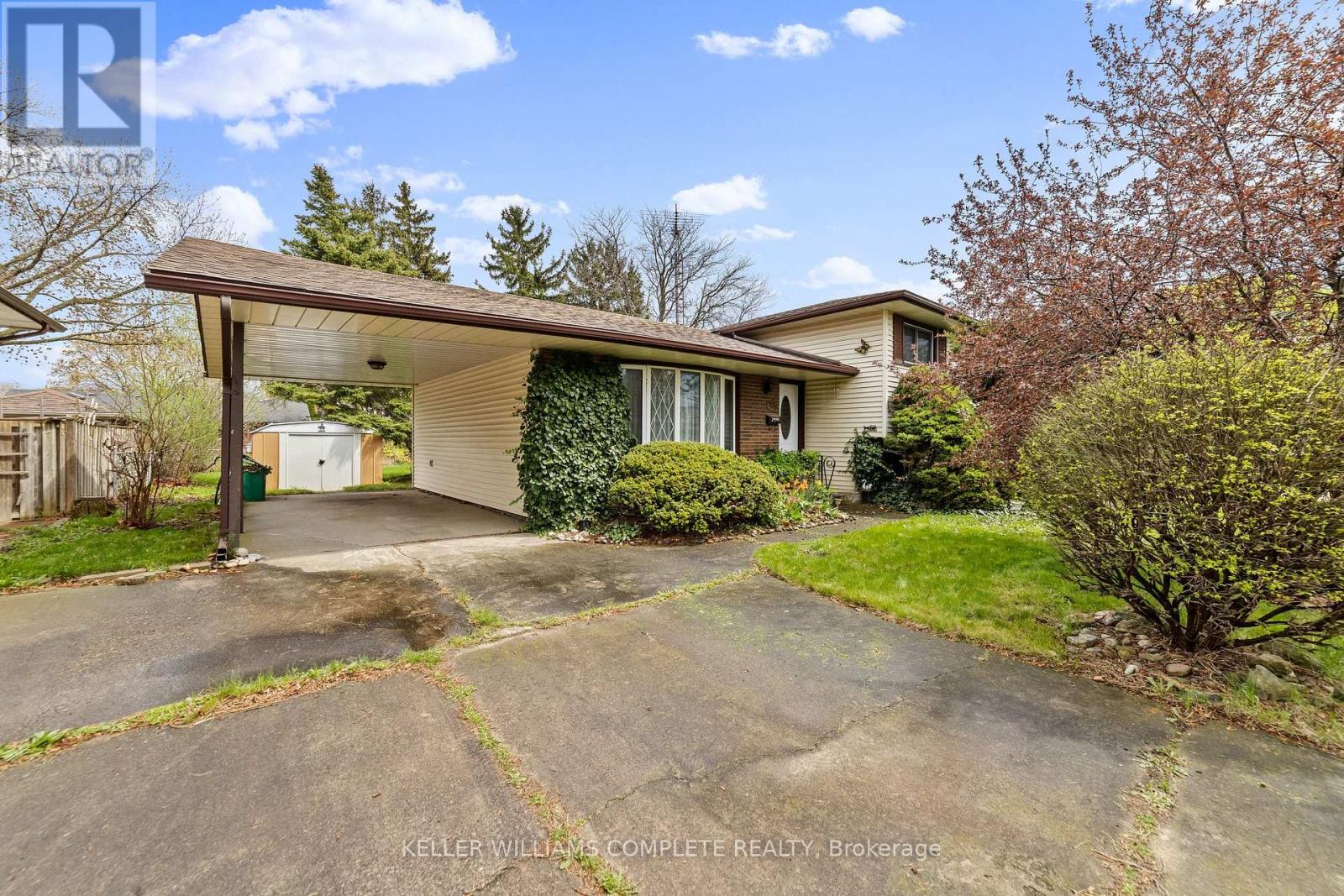 Property at 538 VINE STREET image 1