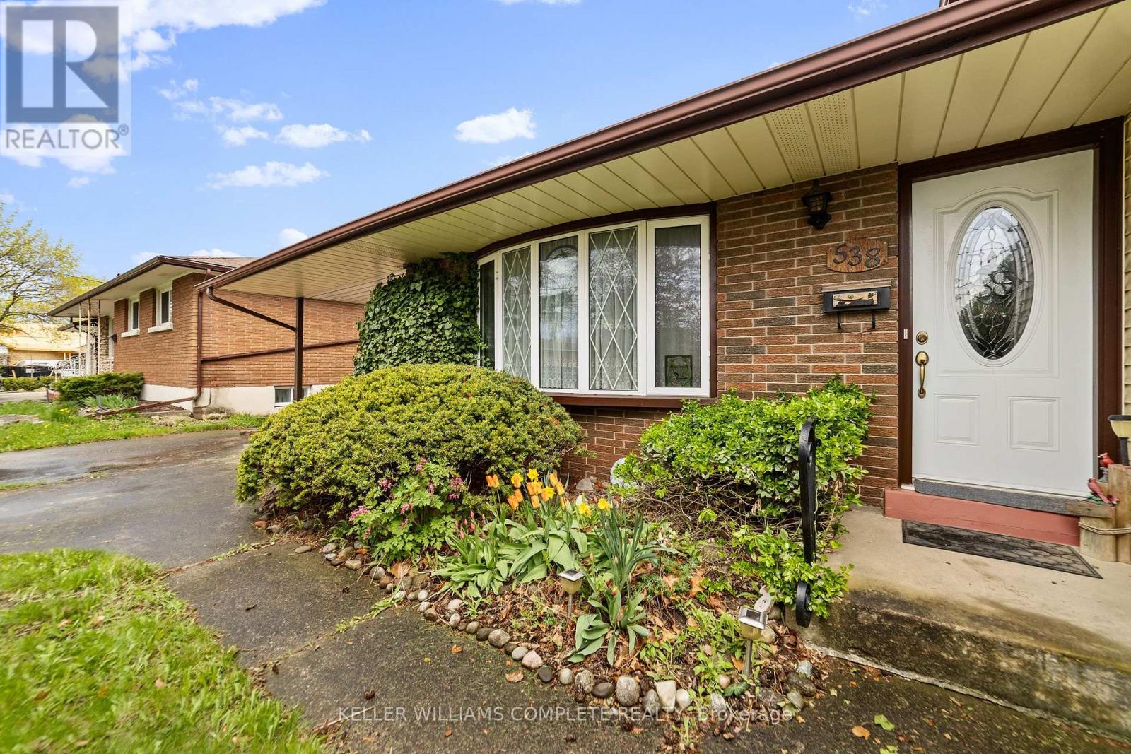 Property at 538 VINE STREET image 2