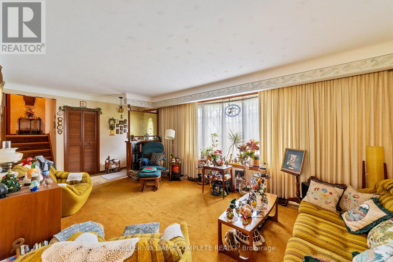 Property at 538 VINE STREET image 5