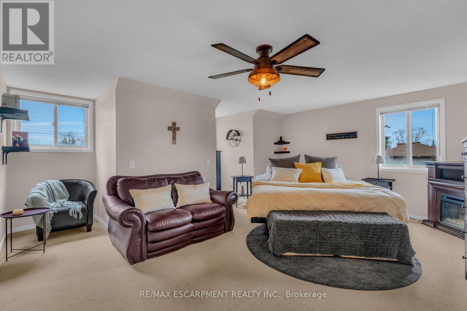 82 Rymal Road E, Hamilton, Ontario  L9B 1C1 - Photo 17 - X12127999