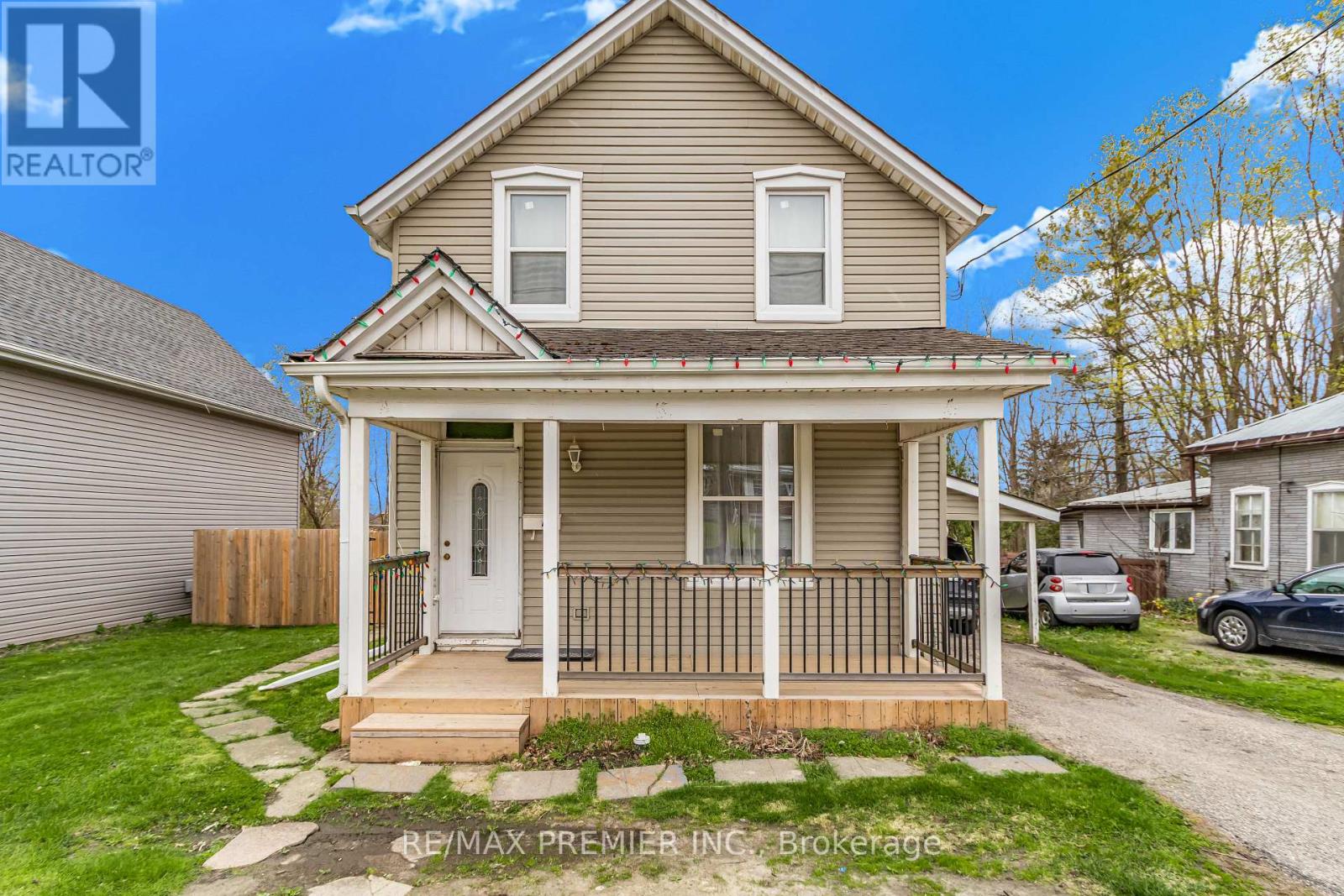 492 MAIN STREET, Woodstock, Ontario