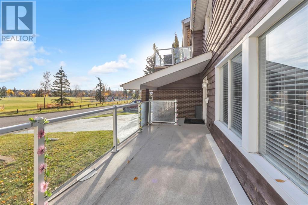 Property at 48 Deerview Place SE image 5