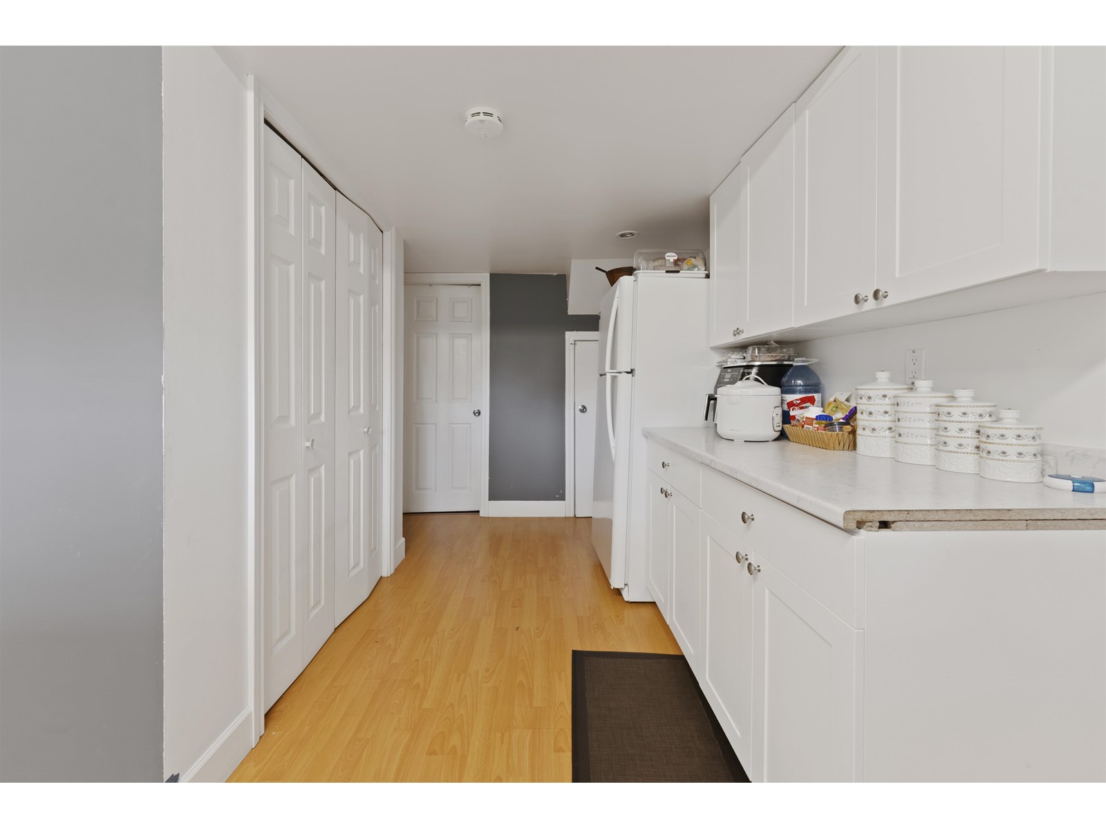 32572 Fleming Avenue, Mission, British Columbia  V2V 2G9 - Photo 5 - R2998078