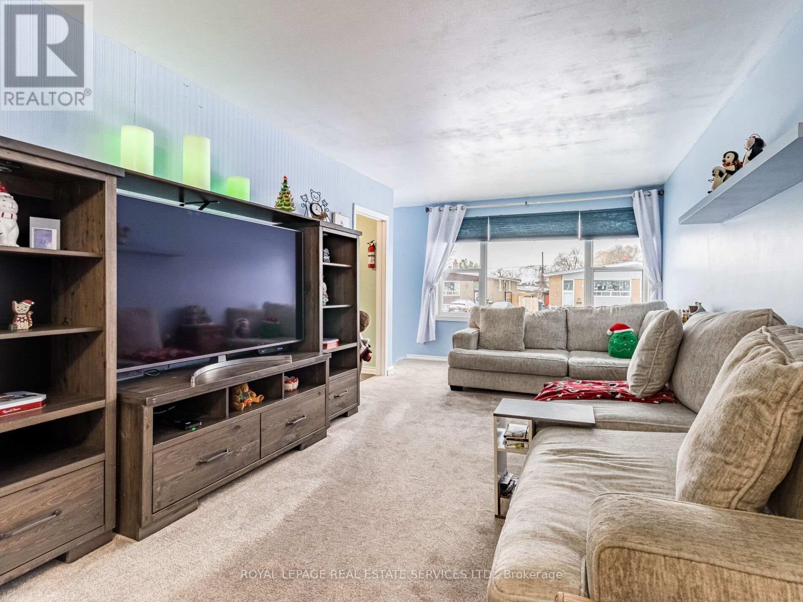 26 Langwith Court, Brampton, Ontario  L6Y 1Z8 - Photo 3 - W11977481