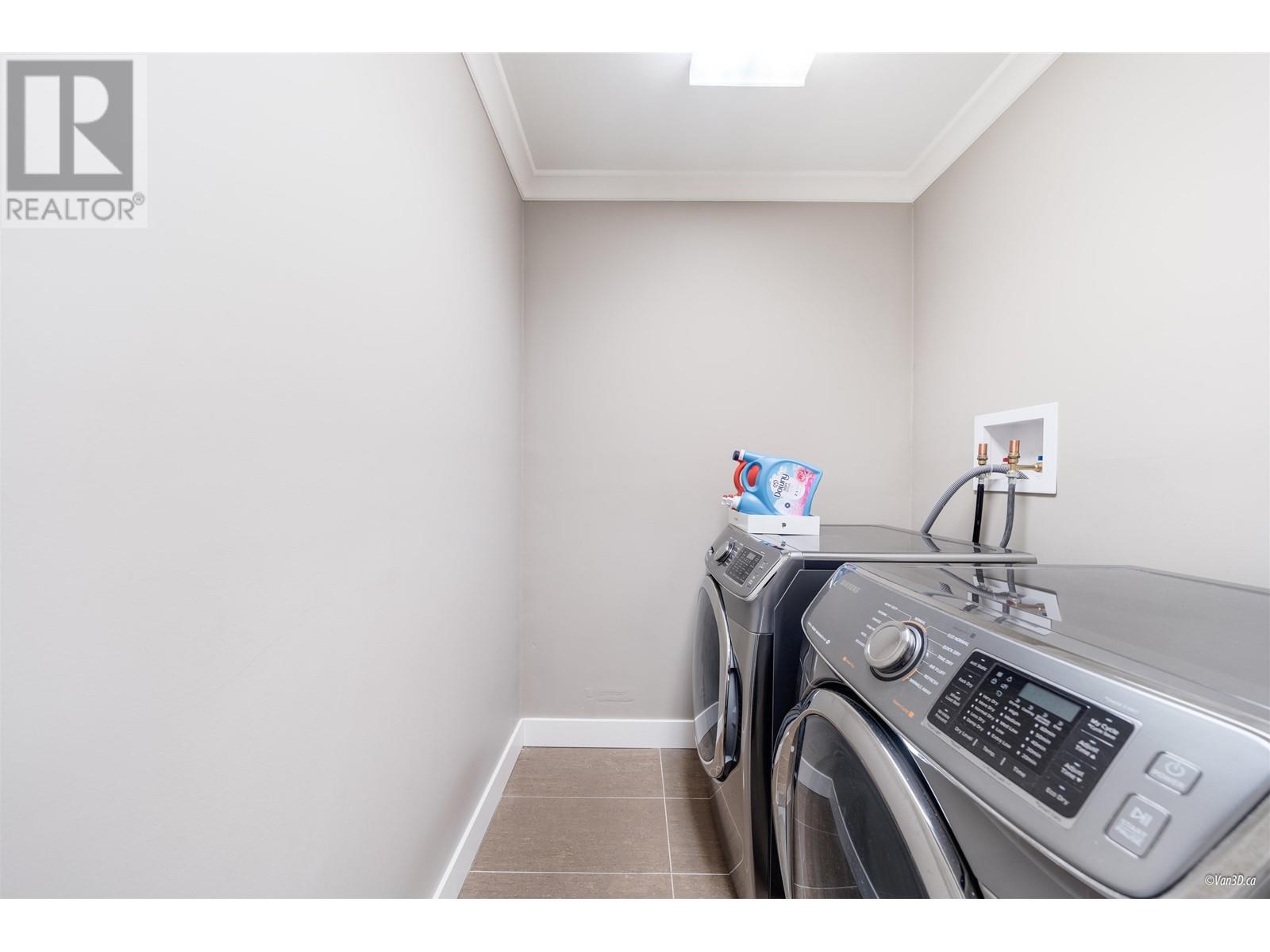 960 Governor Court, Port Coquitlam, British Columbia  V3C 5P4 - Photo 27 - R2998833