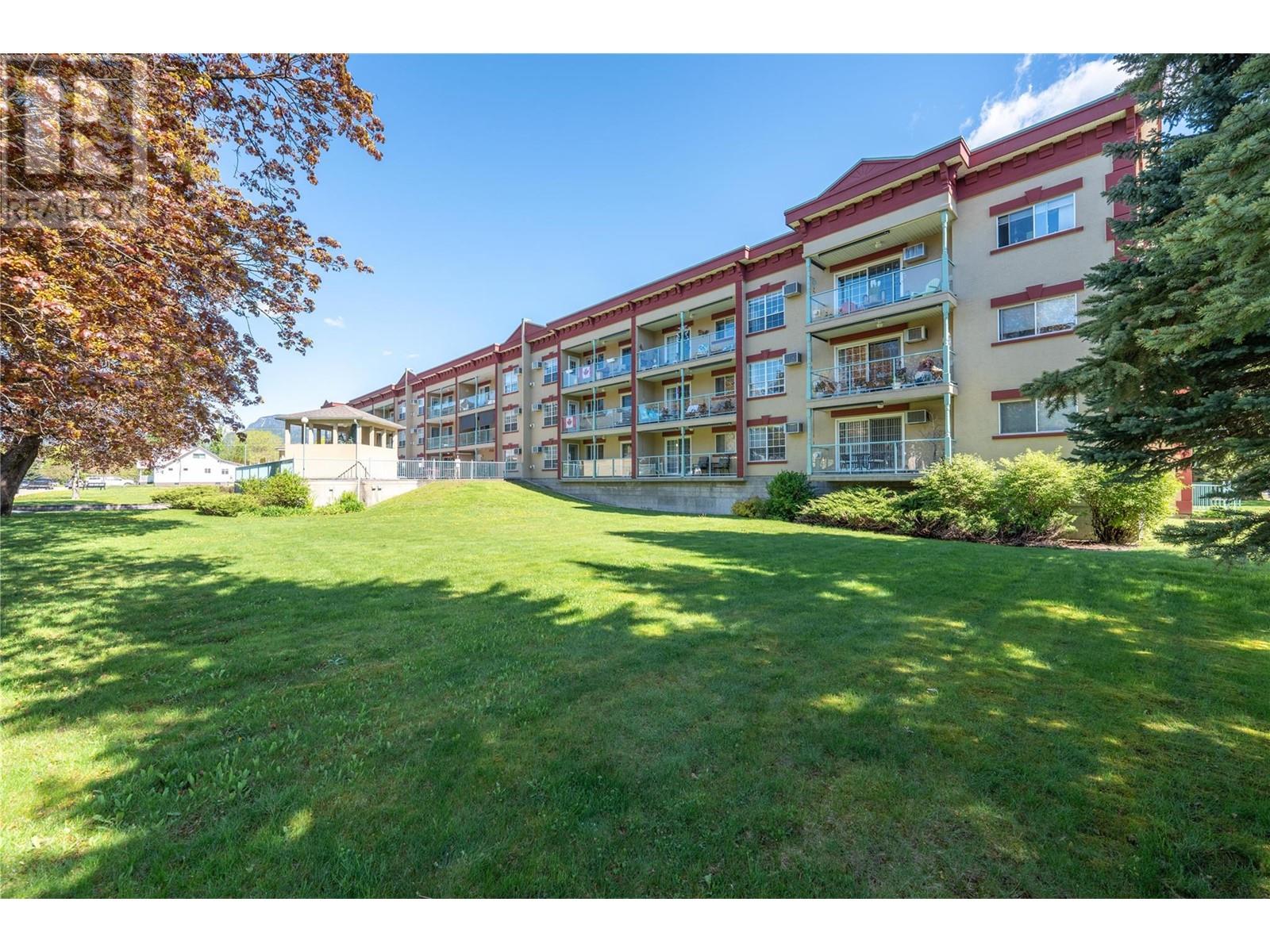 311 Sixth Street E Unit# 209, Revelstoke, British Columbia  V0E 2S0 - Photo 1 - 10346298