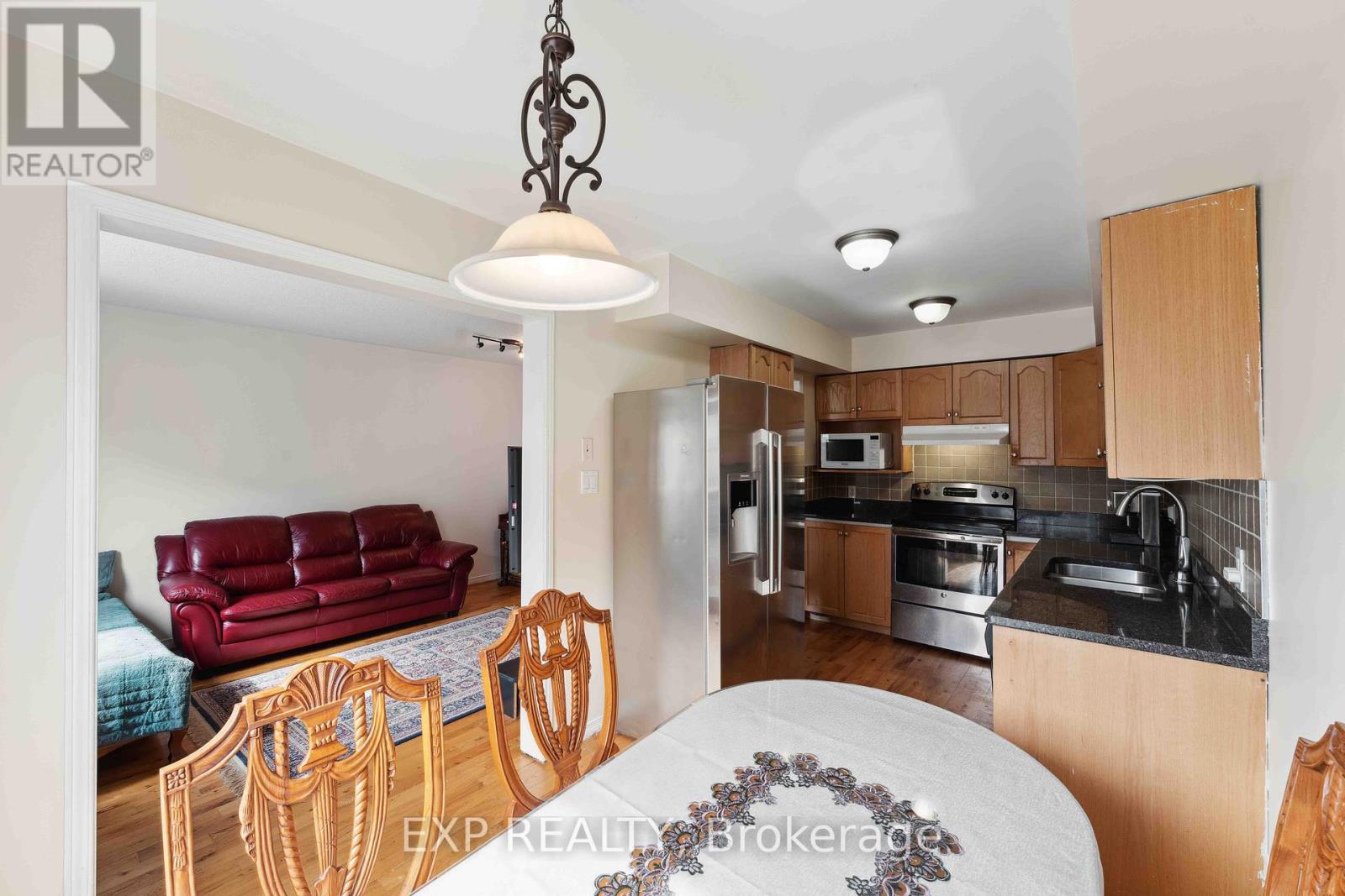 2595 Crosscut Terrace, Ottawa, Ontario  K1T 4A1 - Photo 9 - X12128132