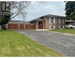 1 LUCY CRESCENT, Leamington, Ontario