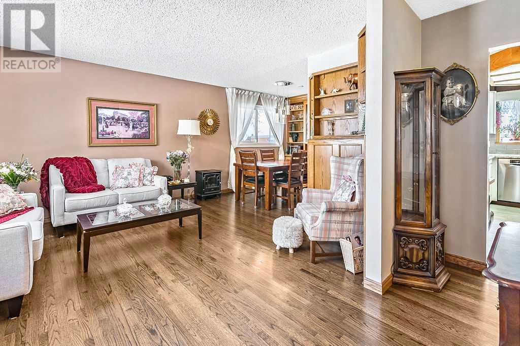 74 Armstrong Crescent Se, Calgary, Alberta  T2J 0X3 - Photo 6 - A2208585