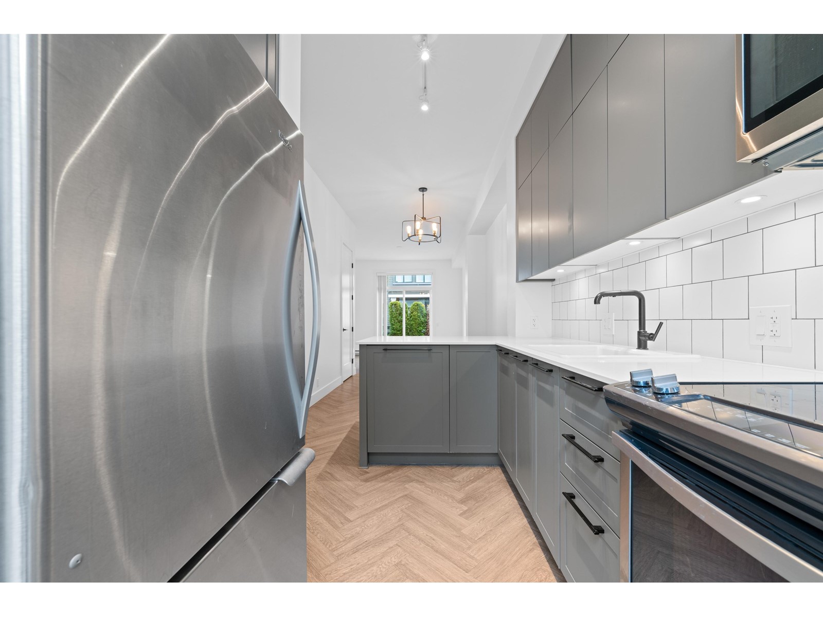 8 14955 101a Avenue, Surrey, British Columbia  V3R 0G1 - Photo 10 - R2999040