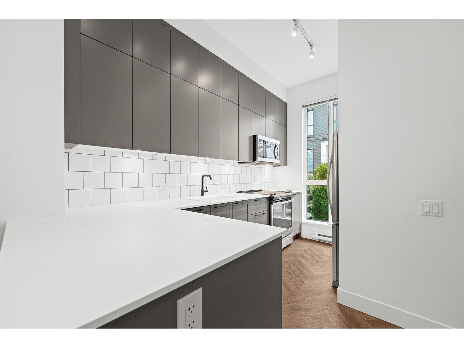 8 14955 101a Avenue, Surrey, British Columbia  V3R 0G1 - Photo 12 - R2999040