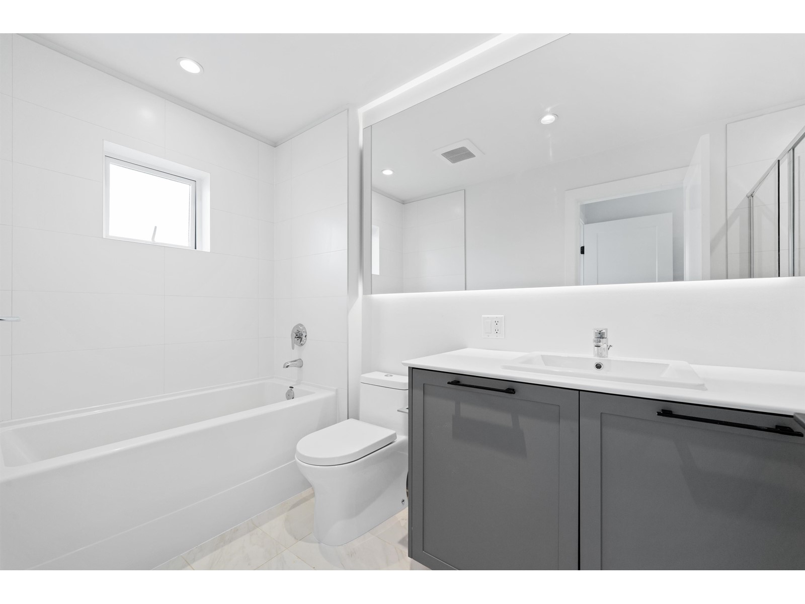 8 14955 101a Avenue, Surrey, British Columbia  V3R 0G1 - Photo 29 - R2999040