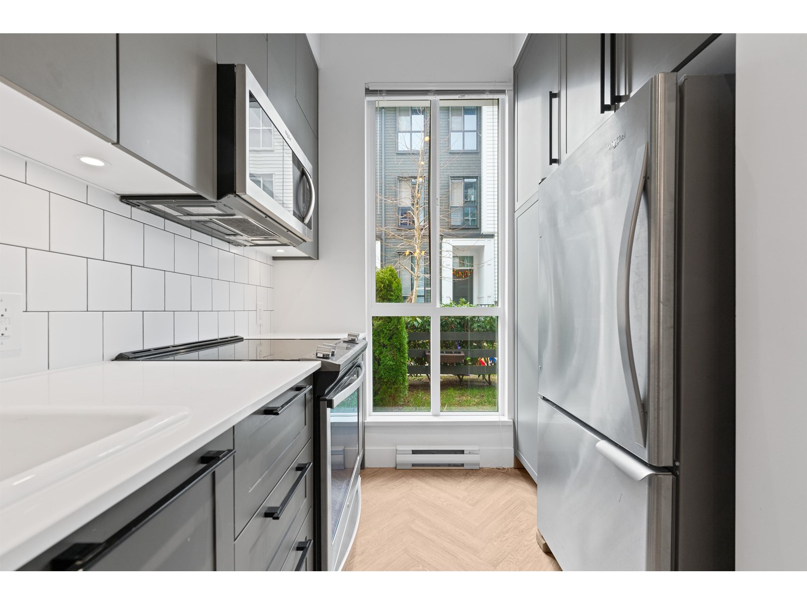 8 14955 101a Avenue, Surrey, British Columbia  V3R 0G1 - Photo 8 - R2999040