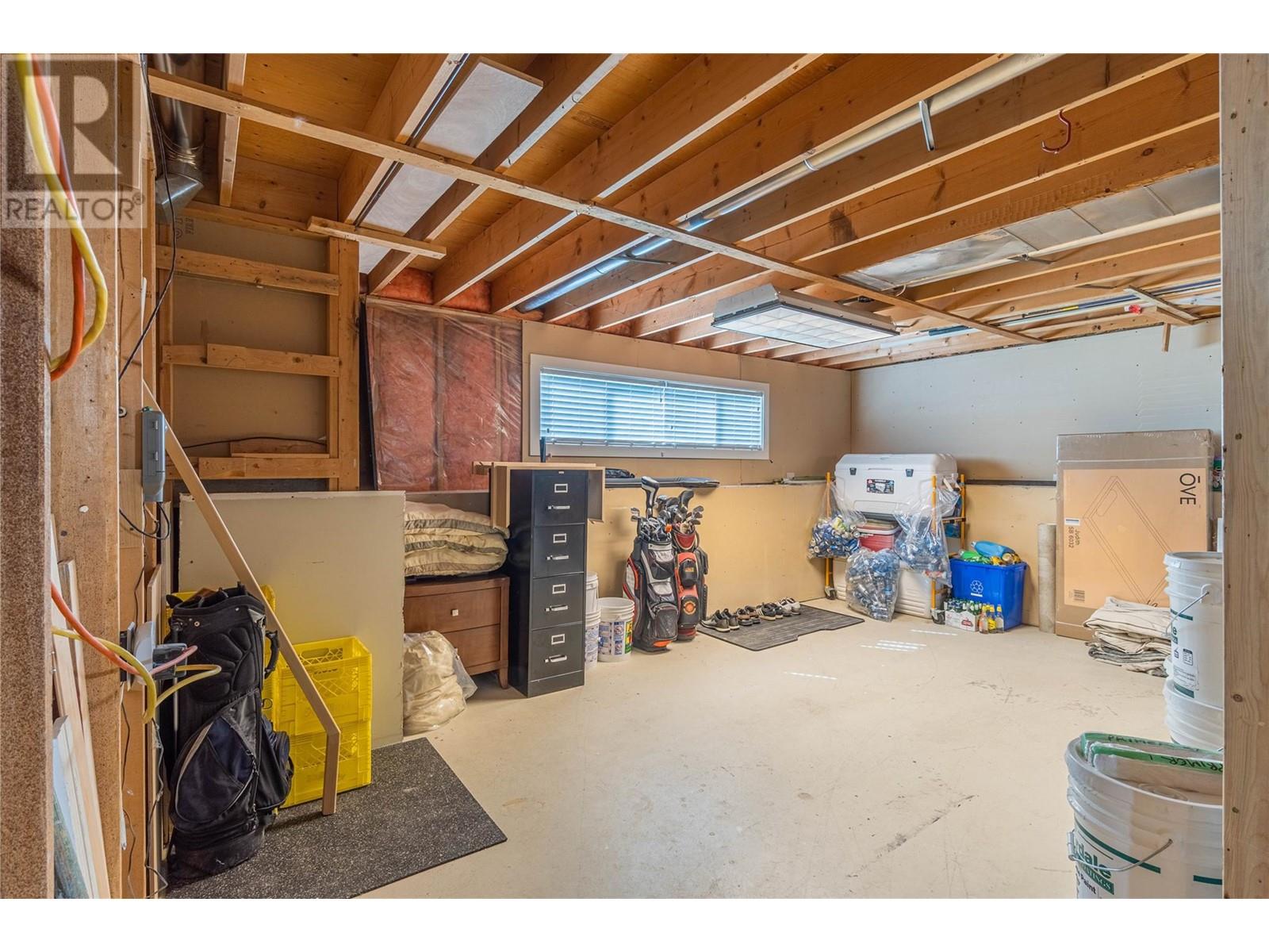 667 Cambridge Crescent, Kamloops, British Columbia  V2B 5B7 - Photo 25 - 10346448