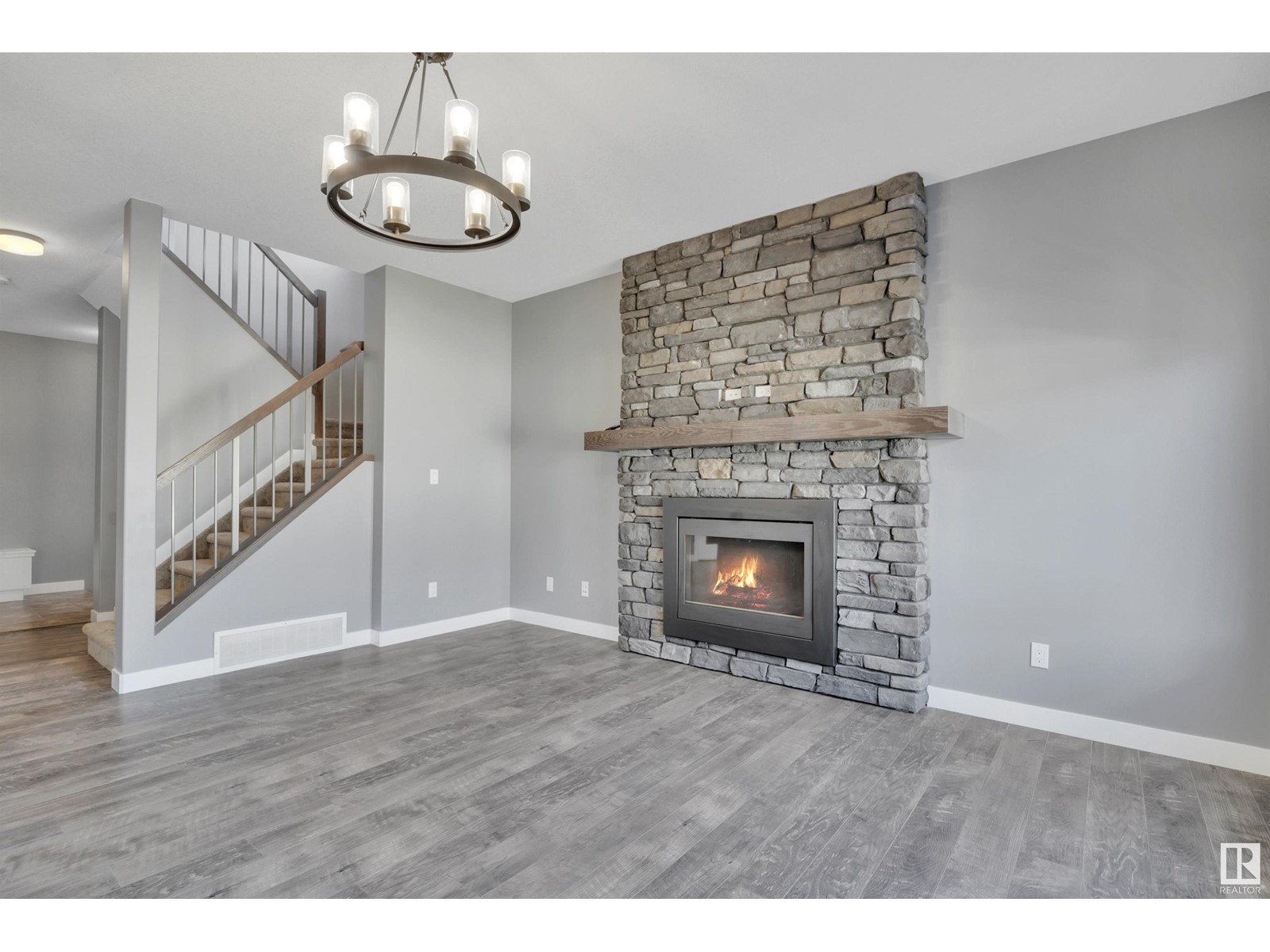 268 Sturtz Bn, Leduc, Alberta  T9E 0X4 - Photo 10 - E4434756
