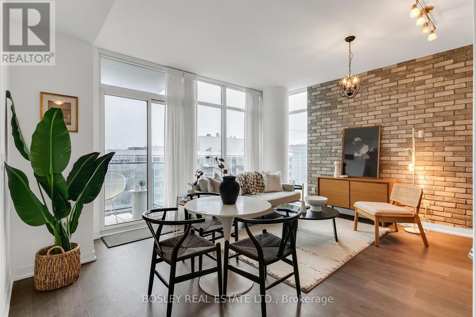1404 - 105 GEORGE STREET, Toronto, Ontario