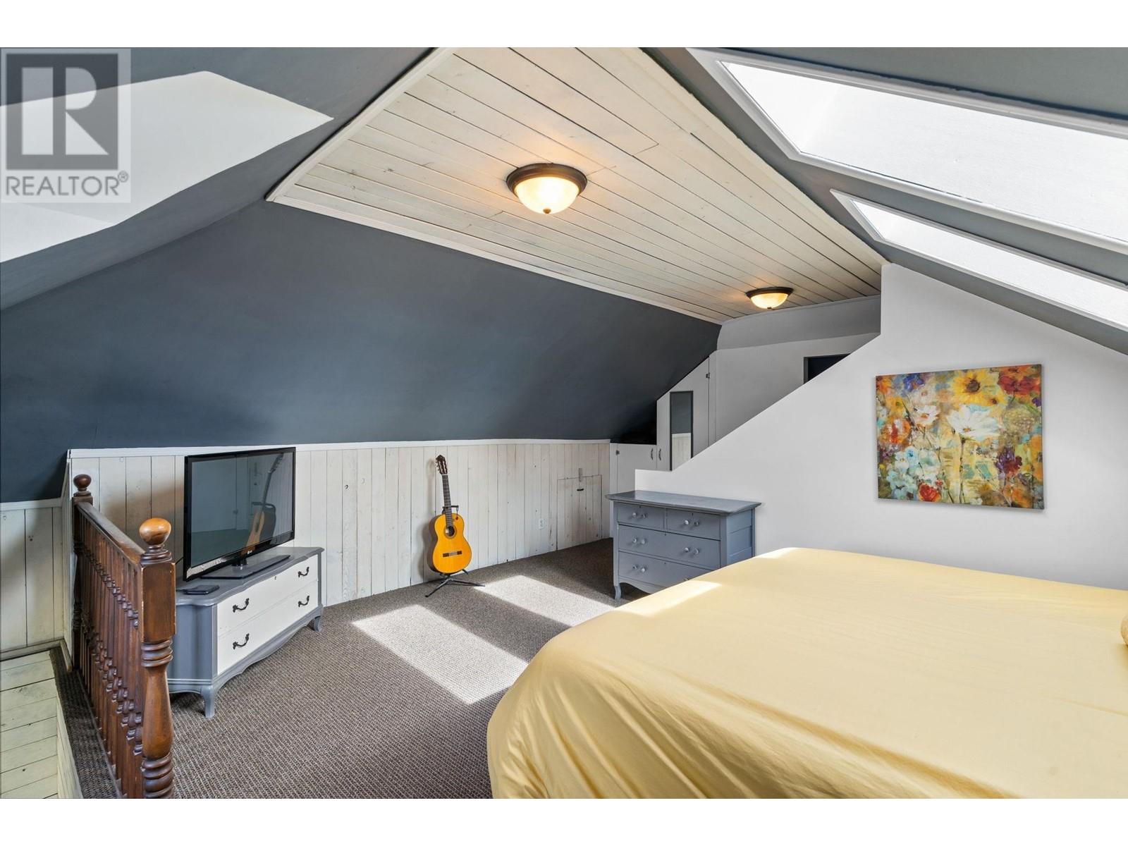2235 Hawthorne Avenue, Port Coquitlam, British Columbia  V3C 1W5 - Photo 25 - R2998301
