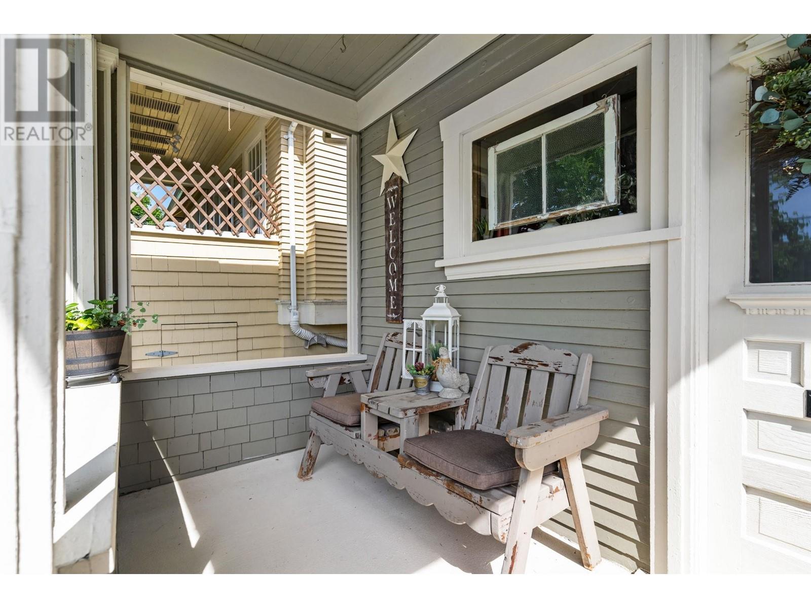 Property at 2235 HAWTHORNE AVENUE image 4