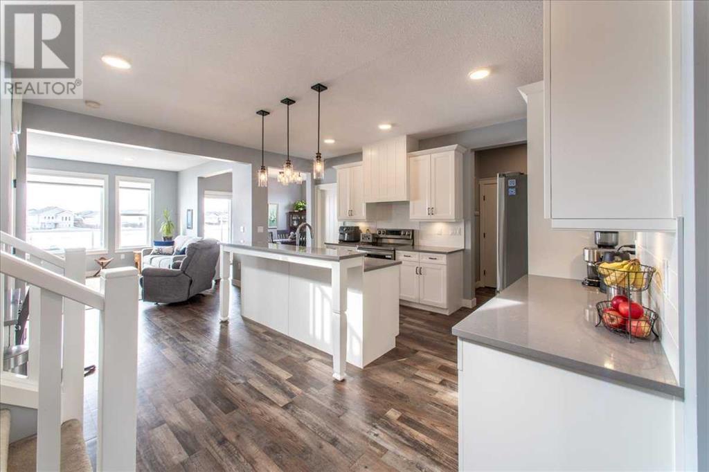 Property at 12906 Royal Boulevard image 5
