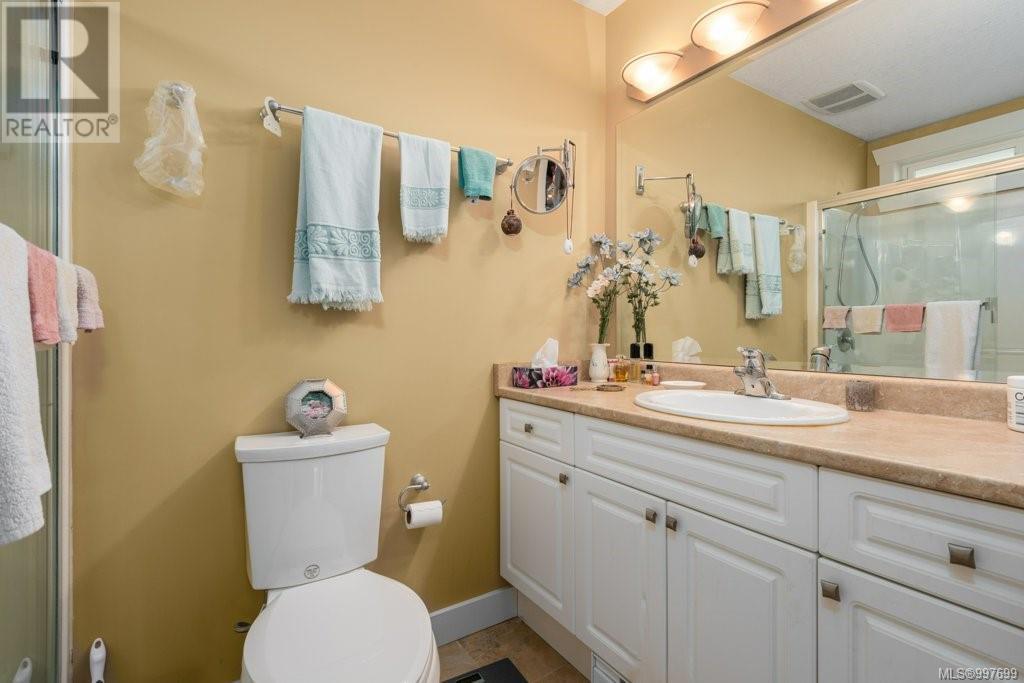 725 Lancaster Way, Comox, British Columbia  V9M 4J3 - Photo 16 - 997699