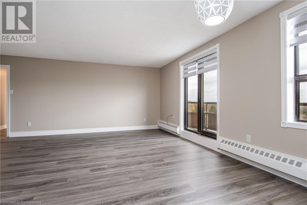 1100 Courtland Avenue E Unit# 702, Kitchener, Ontario  N2C 2H9 - Photo 27 - 40725533