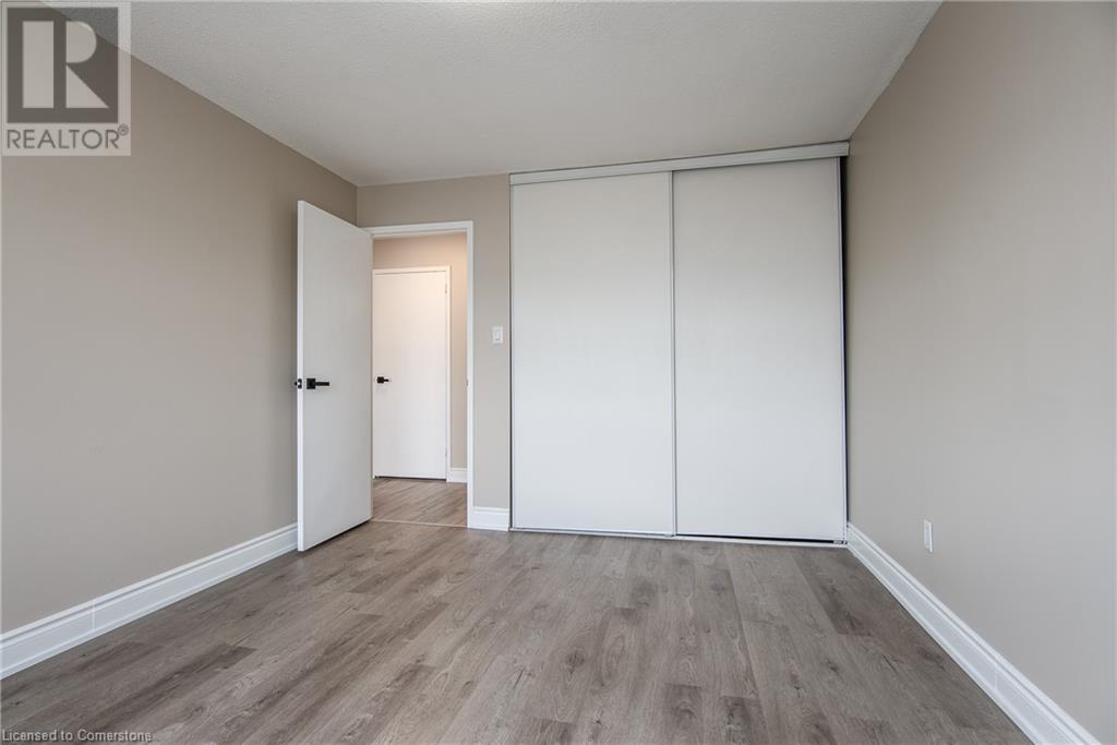 1100 Courtland Avenue E Unit# 702, Kitchener, Ontario  N2C 2H9 - Photo 38 - 40725533