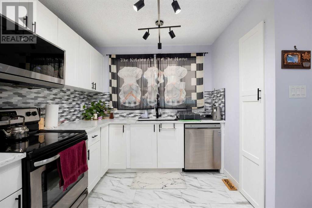 Property at 129 Rosslyn Street image 5