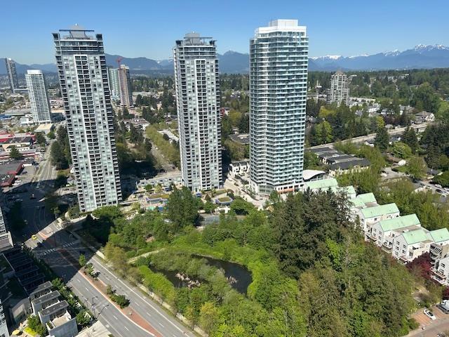 2407 13725 GEORGE JUNCTION, surrey, British Columbia