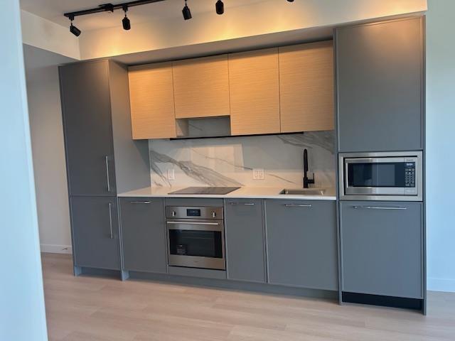 2407 13725 George Junction, Surrey, British Columbia  V3T 4Y3 - Photo 4 - R2998761
