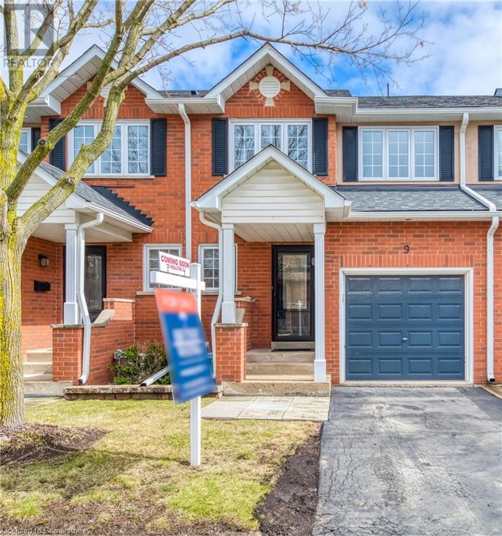2880 HEADON FOREST Drive Unit# 9, Burlington, Ontario