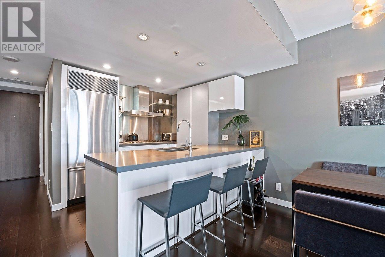 Listing Picture 6 of 16 : 2005 788 RICHARDS STREET, Vancouver / 溫哥華 - 魯藝地產 Yvonne Lu Group - MLS Medallion Club Member