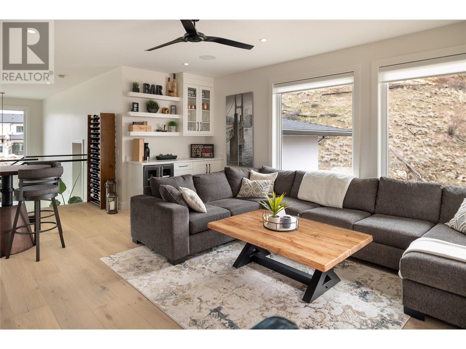 463 VISION Court Kelowna Photo 28
