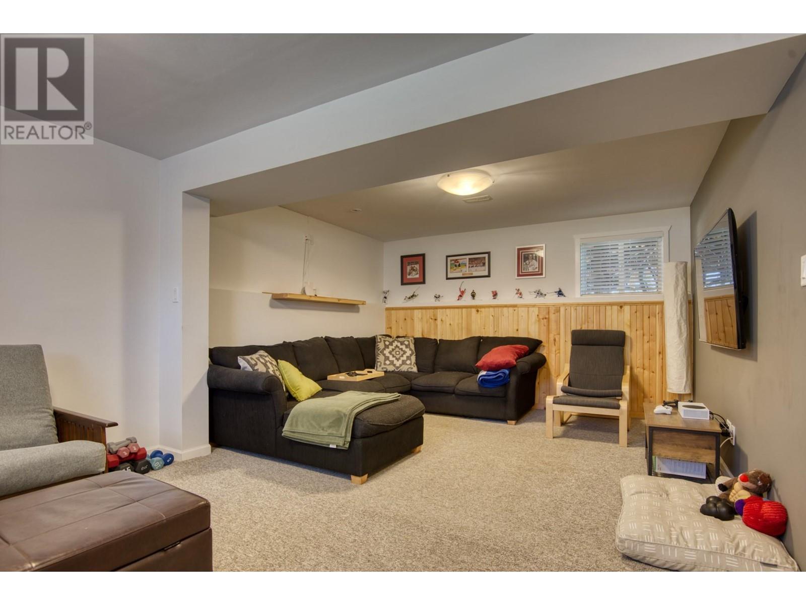 1750 Ridgedale Avenue, Penticton, British Columbia  V2A 2S6 - Photo 17 - 10346391
