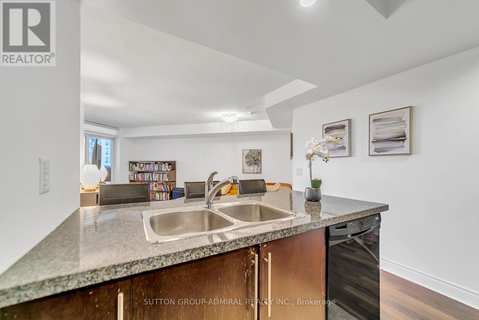 1325 - 500 Doris Avenue, Toronto (Willowdale East), Ontario  M2N 0C1 - Photo 12 - C12128122