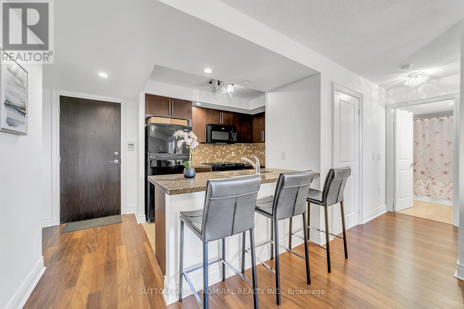 1325 - 500 Doris Avenue, Toronto (Willowdale East), Ontario  M2N 0C1 - Photo 9 - C12128122