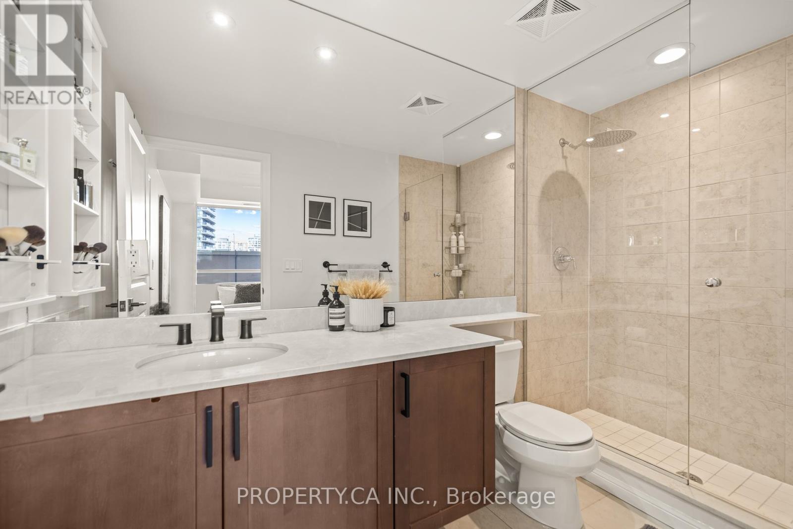 424 - 628 Fleet Street, Toronto, Ontario  M5V 1A8 - Photo 5 - C12128153