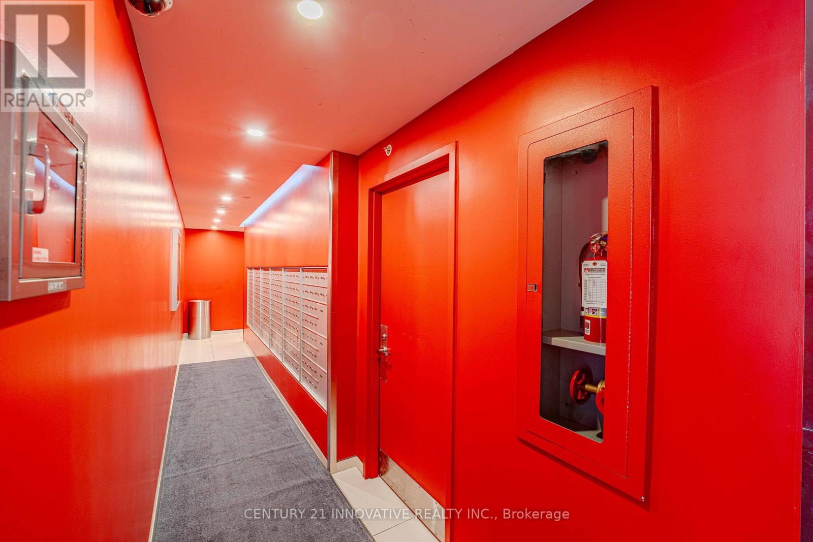 315 - 185 Roehampton Avenue S, Toronto, Ontario  M4P 0C6 - Photo 40 - C12128171