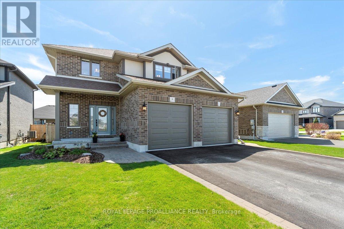 Property at 4 TRINITY COURT image 2
