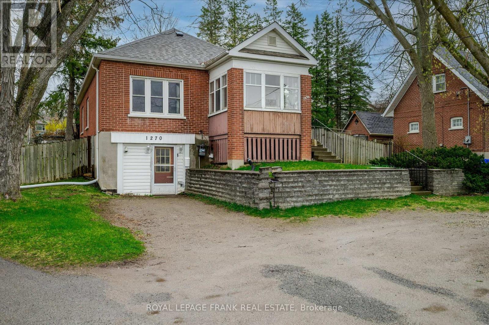 Property at 1270 CLONSILLA AVENUE image 1
