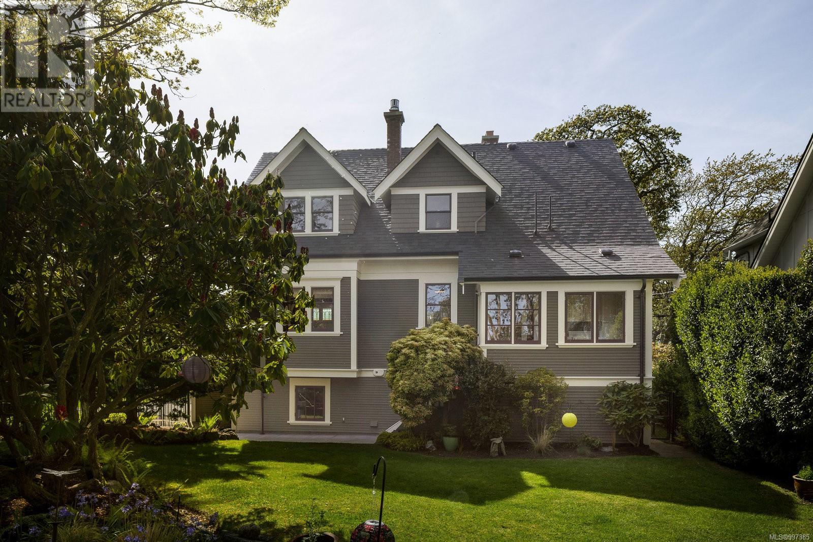 Property at 773 Island Rd image 1