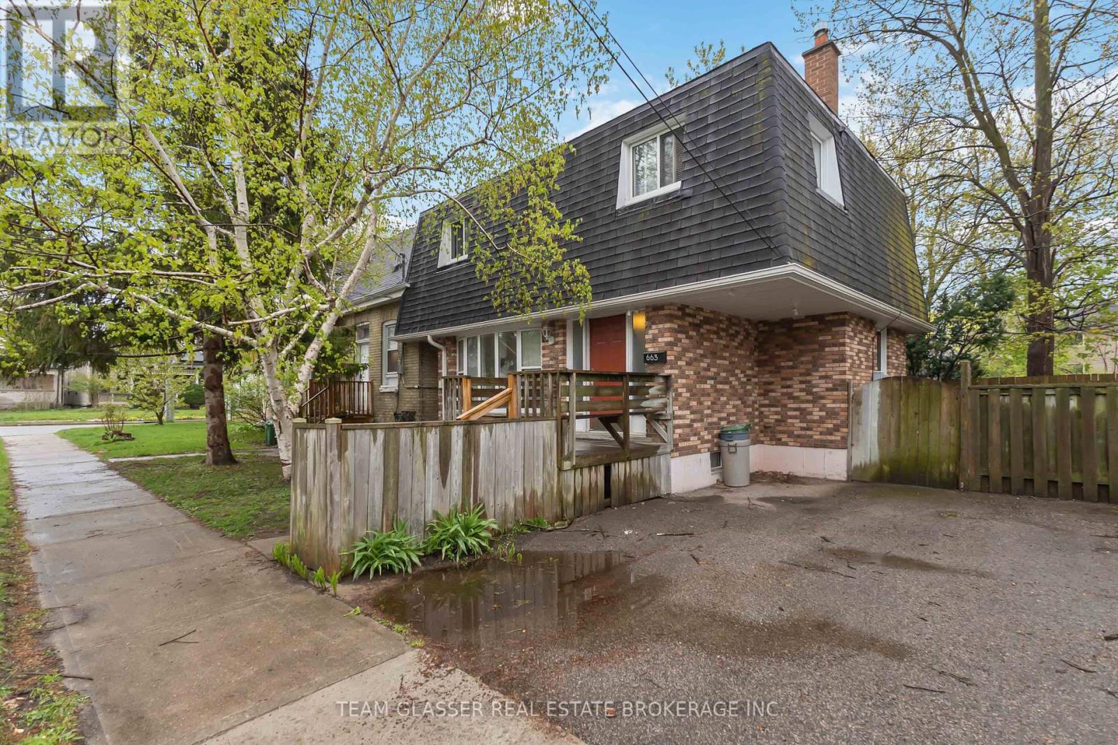 477 Elizabeth Street, London East, Ontario  N5W 3R9 - Photo 3 - X12128258