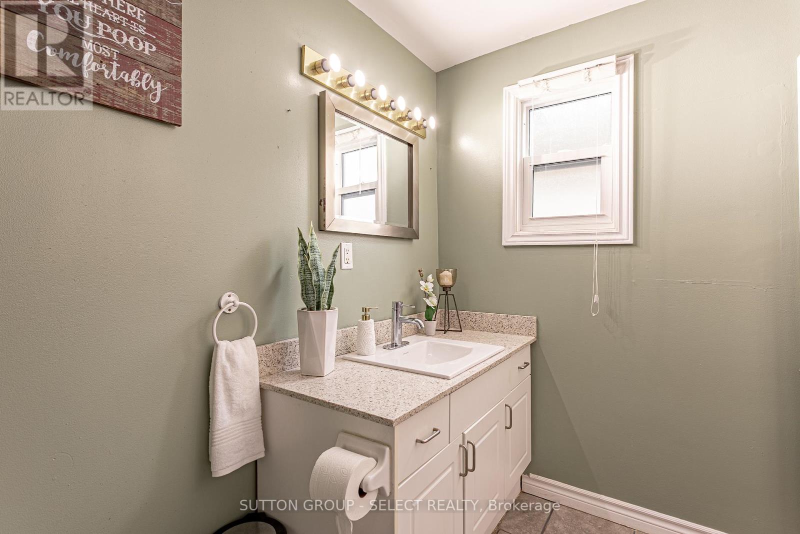 66 Rectory Street, London East, Ontario  N5Z 1Z8 - Photo 21 - X12128260