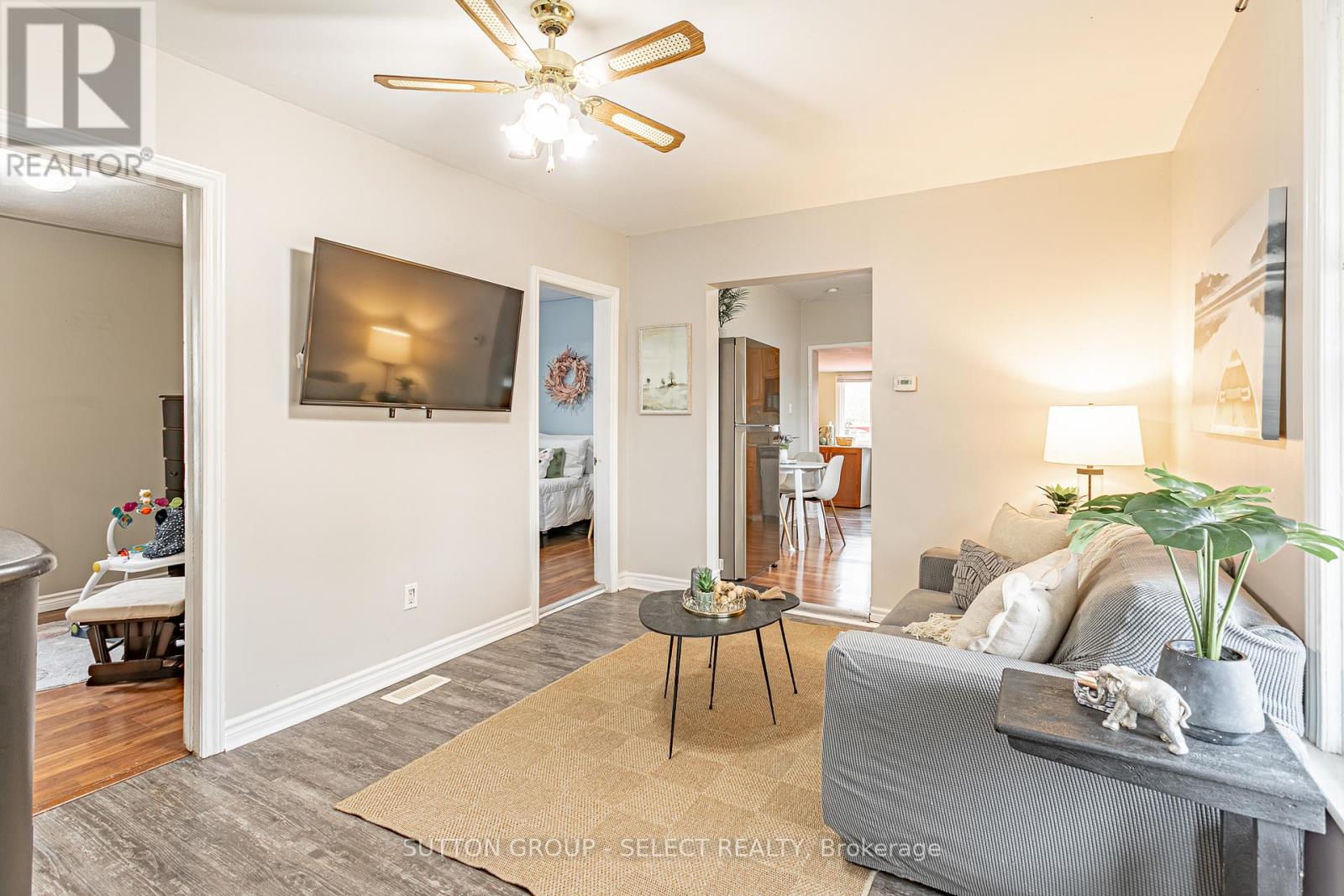 66 Rectory Street, London East, Ontario  N5Z 1Z8 - Photo 6 - X12128260