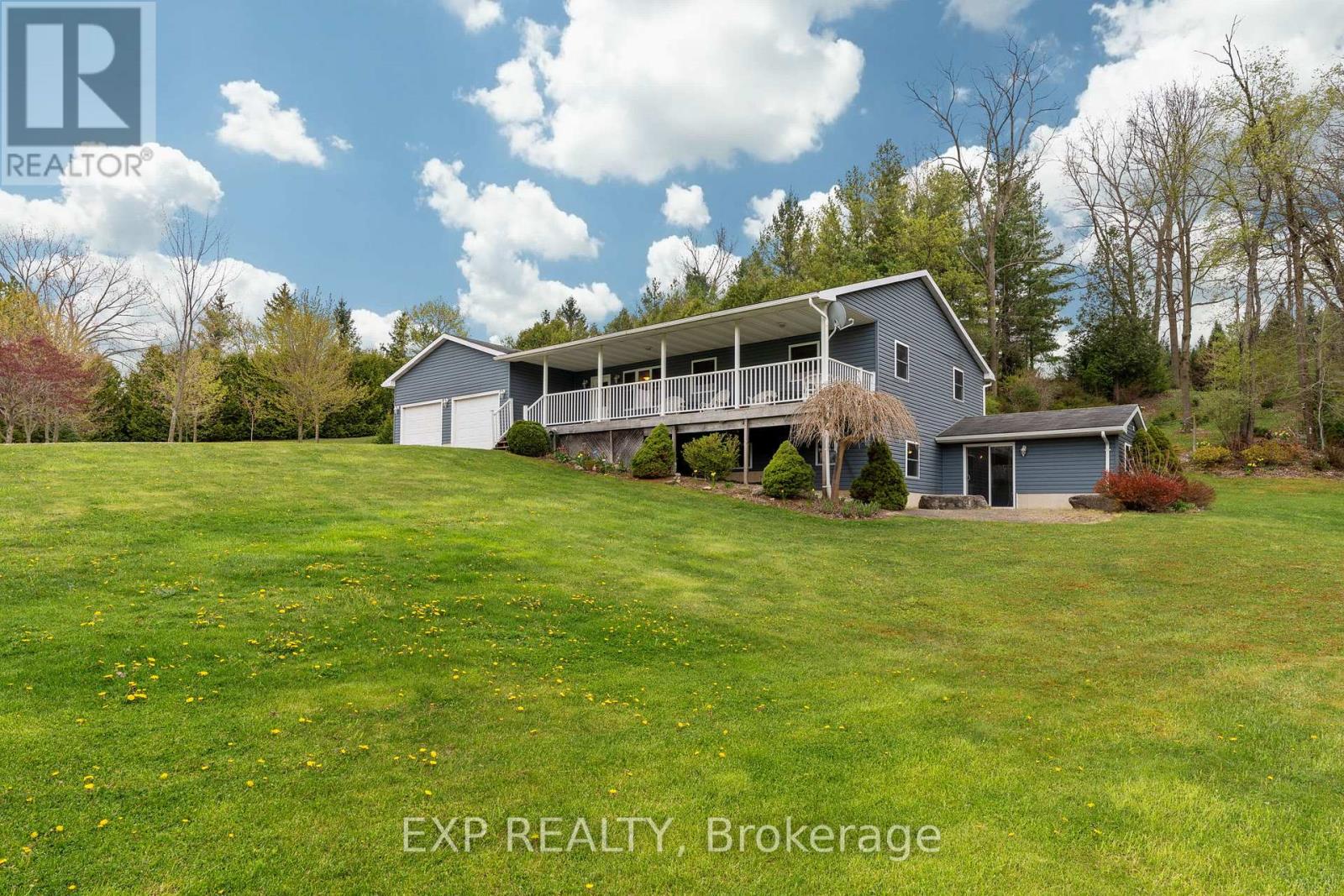 30680 Hungry Hollow Road, North Middlesex, Ontario  N0M 1B0 - Photo 3 - X12128369