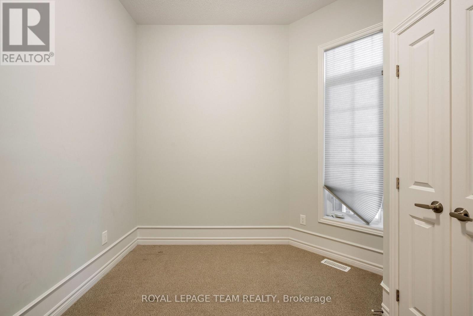 124 George Street W, North Grenville, Ontario  K0G 1J0 - Photo 19 - X12128235