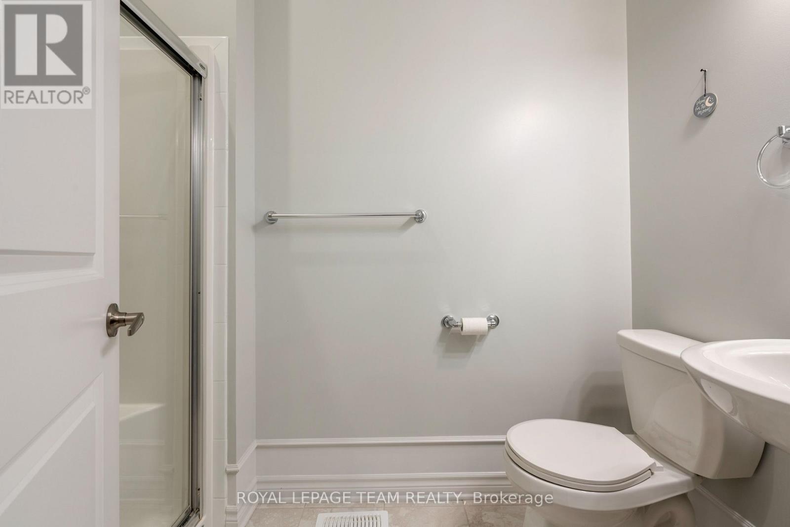 124 George Street W, North Grenville, Ontario  K0G 1J0 - Photo 23 - X12128235