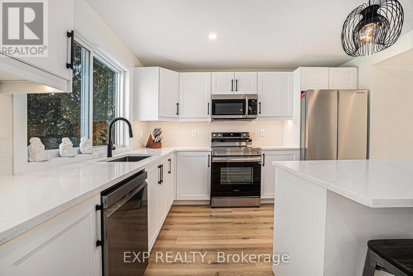 16 Weybridge Drive, Ottawa, Ontario  K2J 2X2 - Photo 13 - X12128315