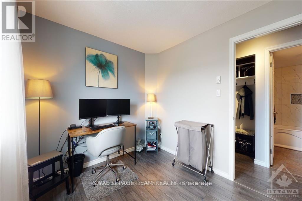 204 - 266 Lorry Greenberg Drive, Ottawa, Ontario  K1T 3J9 - Photo 21 - X12128374